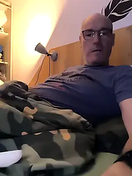 bogland33 online show from 19, 9, 2025