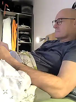 bogland33 online show from 15, 12, 2025