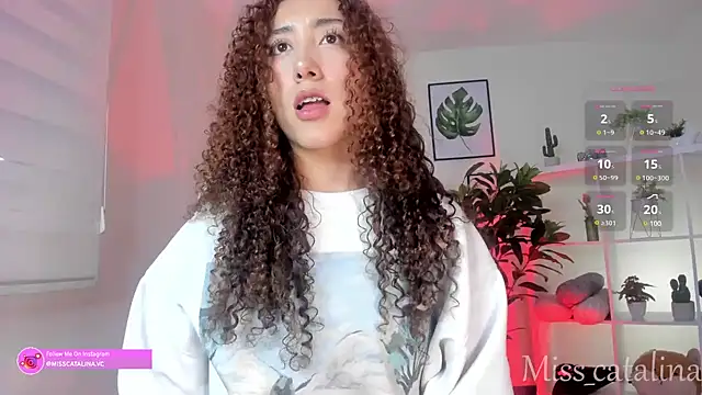 Snapshot of miss_catalinaa chatting on 10, 2, 2025 miss catalinaa online show from 10, 2, 2025
