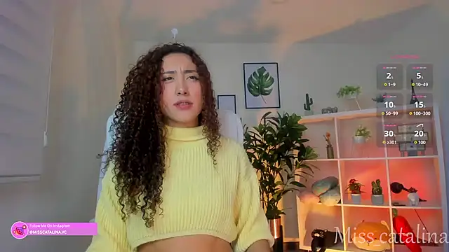 Snapshot of miss_catalinaa chatting on 25, 2, 2025 miss catalinaa online show from 25, 2, 2025