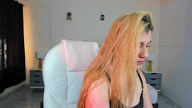 Snapshot of ARITOO_ chatting on 1, 12, 2024 ARITOO online show from 1, 12, 2024