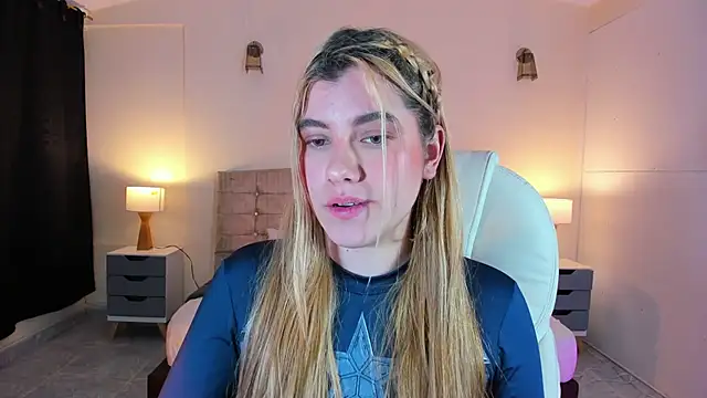 Snapshot of ARITOO_ chatting on 7, 12, 2024 ARITOO online show from 7, 12, 2024