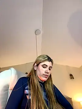 Snapshot of ARITOO_ chatting on 7, 12, 2024 ARITOO online show from 7, 12, 2024