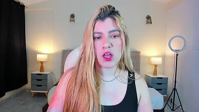 Snapshot of ARITOO_ chatting on 12, 12, 2024 ARITOO online show from 12, 12, 2024