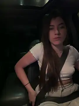 Snapshot of ARITOO_ chatting on 17, 12, 2024 ARITOO online show from 17, 12, 2024