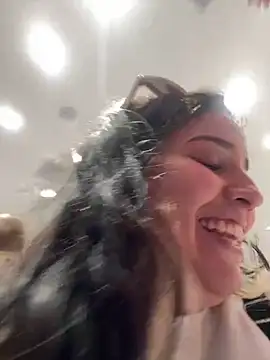 Snapshot of ARITOO_ chatting on 14, 1, 2025 ARITOO online show from 14, 1, 2025