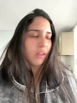 Snapshot of ARITOO_ chatting on 19, 1, 2025 ARITOO online show from 19, 1, 2025