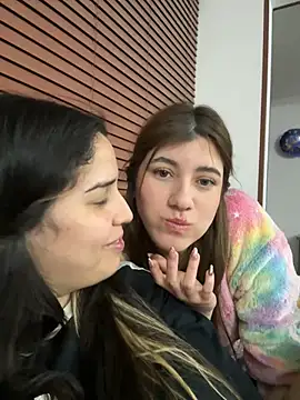 Snapshot of ARITOO_ chatting on 20, 1, 2025 ARITOO online show from 20, 1, 2025