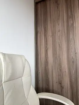 Snapshot of ARITOO_ chatting on 16, 3, 2025 ARITOO online show from 16, 3, 2025