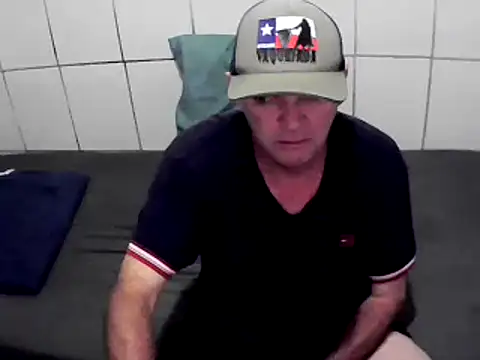 Snapshot of pierdona chatting on 1, 2, 2025 pierdona online show from 1, 2, 2025