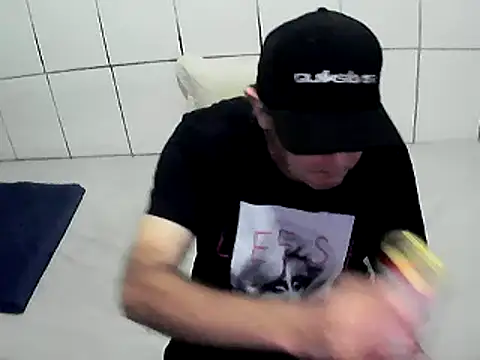 Snapshot of pierdona chatting on 24, 2, 2025 pierdona online show from 24, 2, 2025