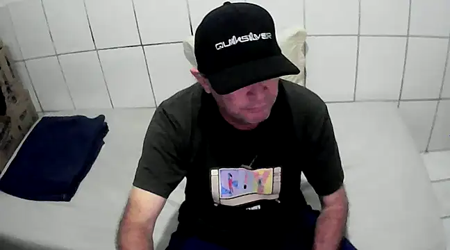 Snapshot of pierdona chatting on 26, 2, 2025 pierdona online show from 26, 2, 2025