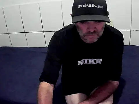 Snapshot of pierdona chatting on 25, 9, 2025 pierdona online show from 25, 9, 2025