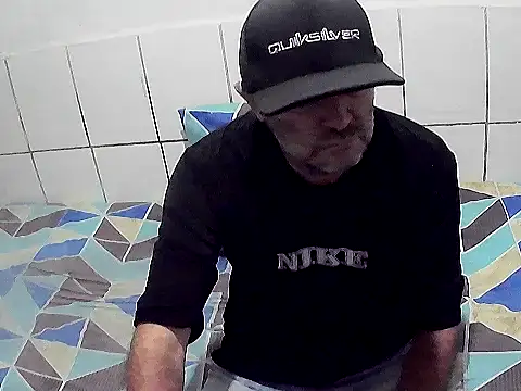 Snapshot of pierdona chatting on 3, 11, 2025 pierdona online show from 3, 11, 2025