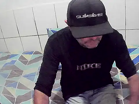 Snapshot of pierdona chatting on 17, 11, 2025 pierdona online show from 17, 11, 2025