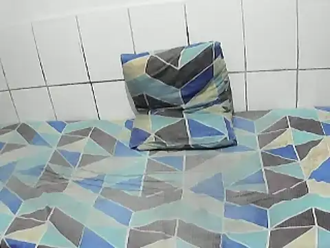 Snapshot of pierdona chatting on 5, 12, 2025 pierdona online show from 5, 12, 2025