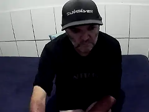 Snapshot of pierdona chatting on 17, 12, 2025 pierdona online show from 17, 12, 2025