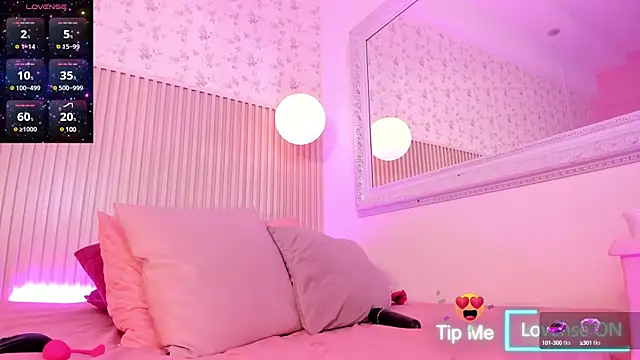 Snapshot of johannaMiller1 chatting on 11, 1, 2025 johannaMiller1 online show from 11, 1, 2025