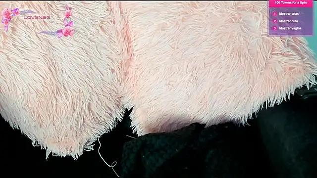 Snapshot of its__angelica_ chatting on 15, 3, 2025 its angelica online show from 15, 3, 2025