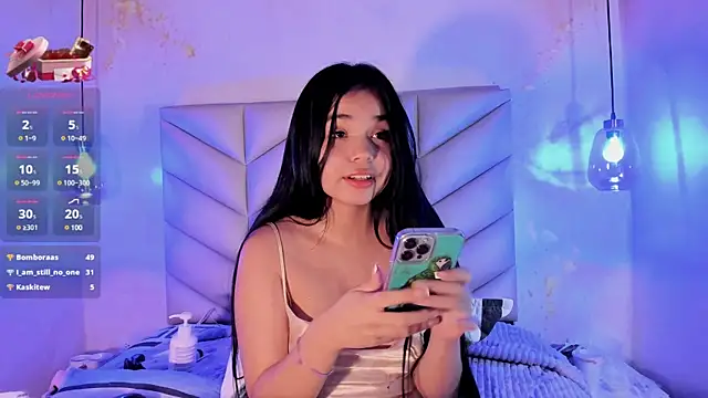 AuroraFiore online show from 8, 2, 2025