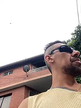 Snapshot of dantedesirexx chatting on 11, 2, 2025 dantedesirexx online show from 11, 2, 2025