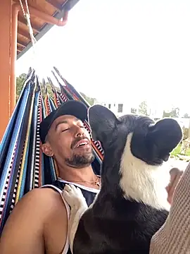 Snapshot of dantedesirexx chatting on 13, 2, 2025 dantedesirexx online show from 13, 2, 2025