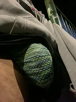 Snapshot of dantedesirexx chatting on 18, 2, 2025 dantedesirexx online show from 18, 2, 2025