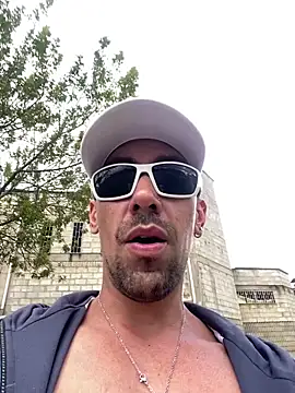 Snapshot of dantedesirexx chatting on 27, 2, 2025 dantedesirexx online show from 27, 2, 2025