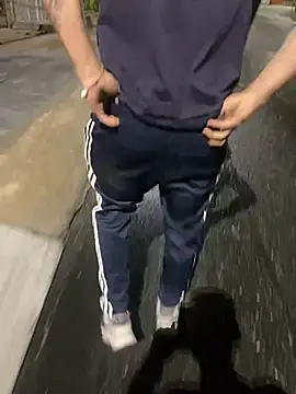 Snapshot of dantedesirexx chatting on 5, 3, 2025 dantedesirexx online show from 5, 3, 2025