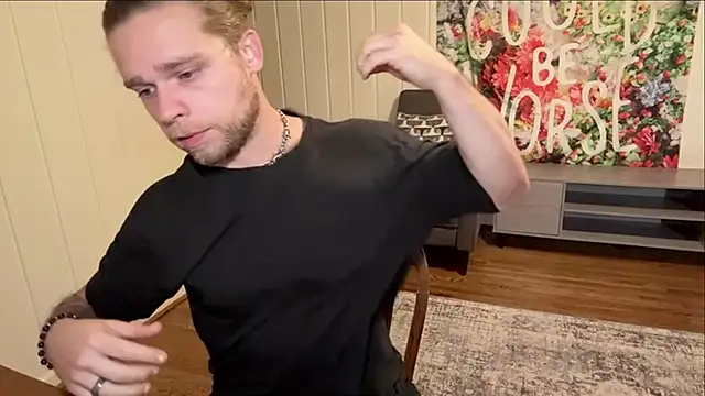 DaddydayDrinkzz online show from 2, 11, 2025