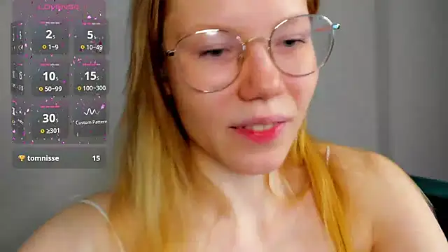 Esme Runn online show from 1, 2, 2025