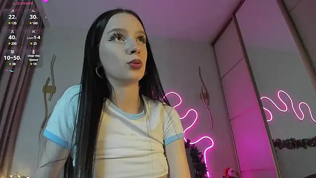 flora off online show from 18, 1, 2025