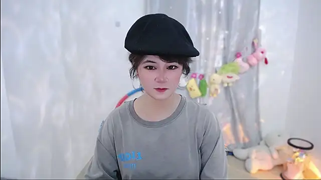 Snapshot of Fan_ting chatting on 16, 10, 2025 Fan ting online show from 16, 10, 2025