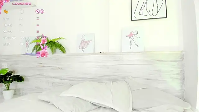 Niicoleta online show from 17, 2, 2025