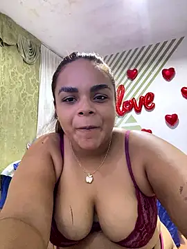 Snapshot of Evabigass chatting on 7, 1, 2026 Evabigass online show from 7, 1, 2026