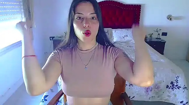 Snapshot of Alma-Mora chatting on 16, 12, 2024 Alma-Mora online show from 16, 12, 2024