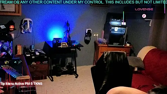 Snapshot of Pilot_Dave_69 chatting on 5, 10, 2025 Pilot Dave 69 online show from 5, 10, 2025