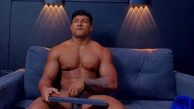 Snapshot of CallumMuscle chatting on 6, 2, 2025 CallumMuscle online show from 6, 2, 2025