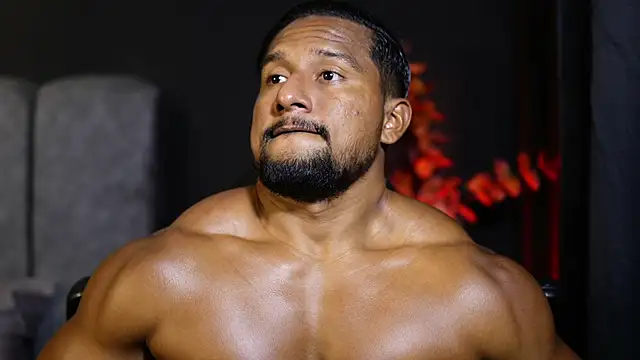 Snapshot of CallumMuscle chatting on 14, 11, 2025 CallumMuscle online show from 14, 11, 2025