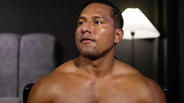 Snapshot of CallumMuscle chatting on 29, 11, 2025 CallumMuscle online show from 29, 11, 2025