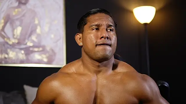 Snapshot of CallumMuscle chatting on 15, 12, 2025 CallumMuscle online show from 15, 12, 2025