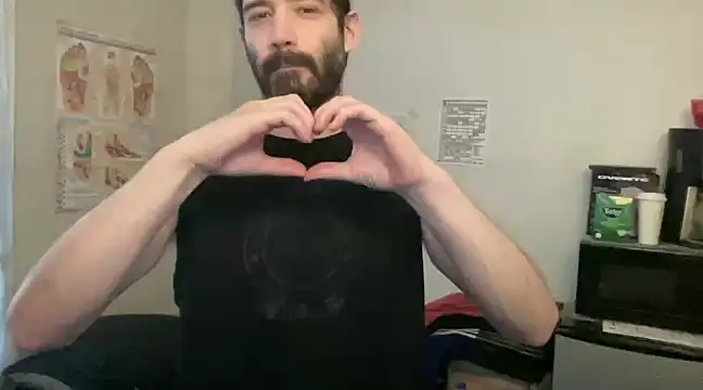 Snapshot of alphajoshkosh chatting on 8, 3, 2025 alphajoshkosh online show from 8, 3, 2025