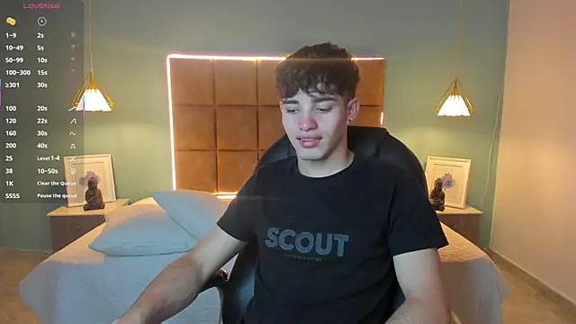 AlejooTwink online show from 17, 10, 2025