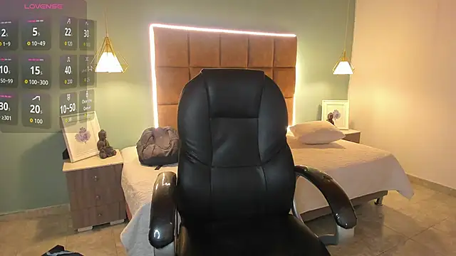 AlejooTwink online show from 24, 11, 2025