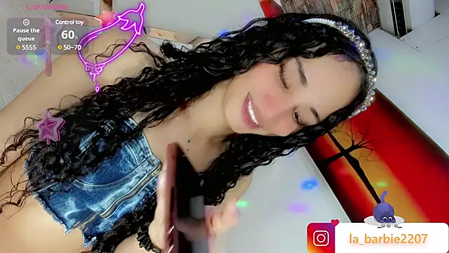 Snapshot of barbiedolls_x chatting on 17, 2, 2025 barbiedolls x online show from 17, 2, 2025