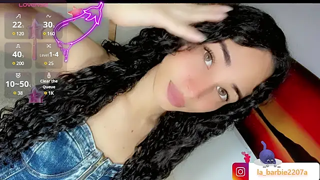 Snapshot of barbiedolls_x chatting on 2, 3, 2025 barbiedolls x online show from 2, 3, 2025