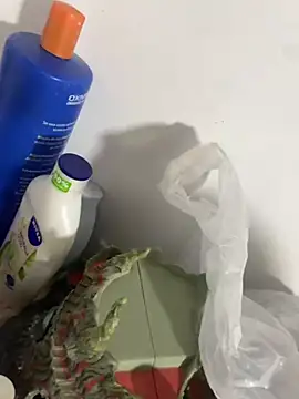 Snapshot of Leo_bunny_hot chatting on 4, 11, 2025 Leo bunny hot online show from 4, 11, 2025