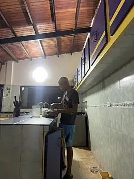 Snapshot of Leo_bunny_hot chatting on 6, 11, 2025 Leo bunny hot online show from 6, 11, 2025