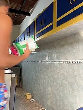 Snapshot of Leo_bunny_hot chatting on 19, 11, 2025 Leo bunny hot online show from 19, 11, 2025