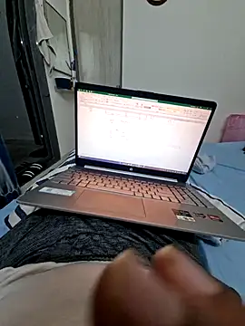 Snapshot of vivanpraj999 chatting on 17, 11, 2025 vivanpraj999 online show from 17, 11, 2025